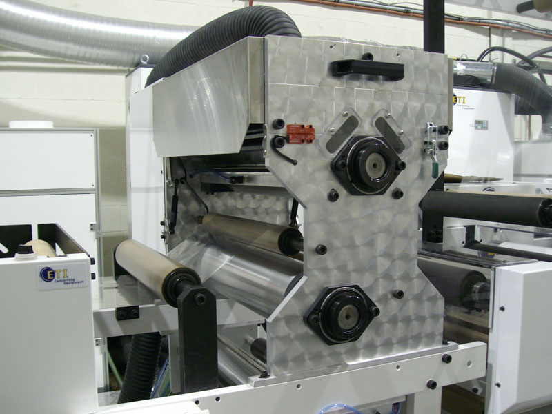 ANDANTEX piyasada bulunan en yenilikçi etiket imalat makinelerini hazırlamaktadır